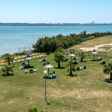 Aa-luminosa, Entre Et Campagne, 3 Ch, 2 Sdb, Climatise *